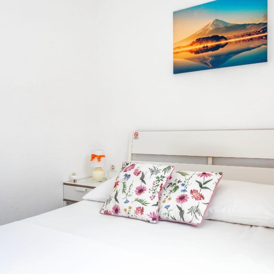 Holiday House Iva Слатине Екстериор снимка